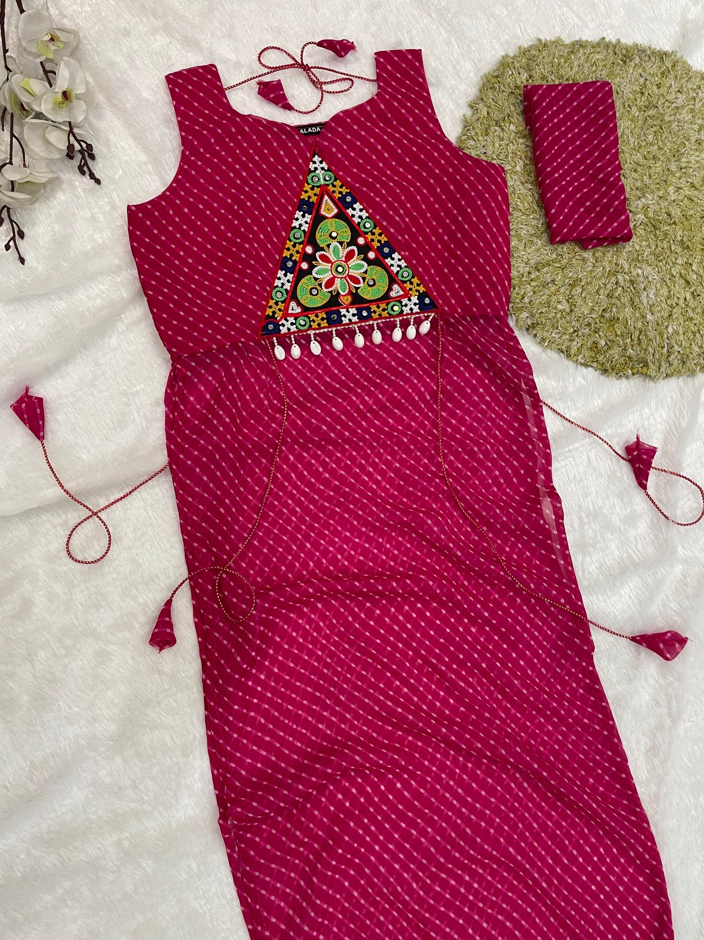 Bandhani Embroidered Georgette Kurti – Magenta Bloom