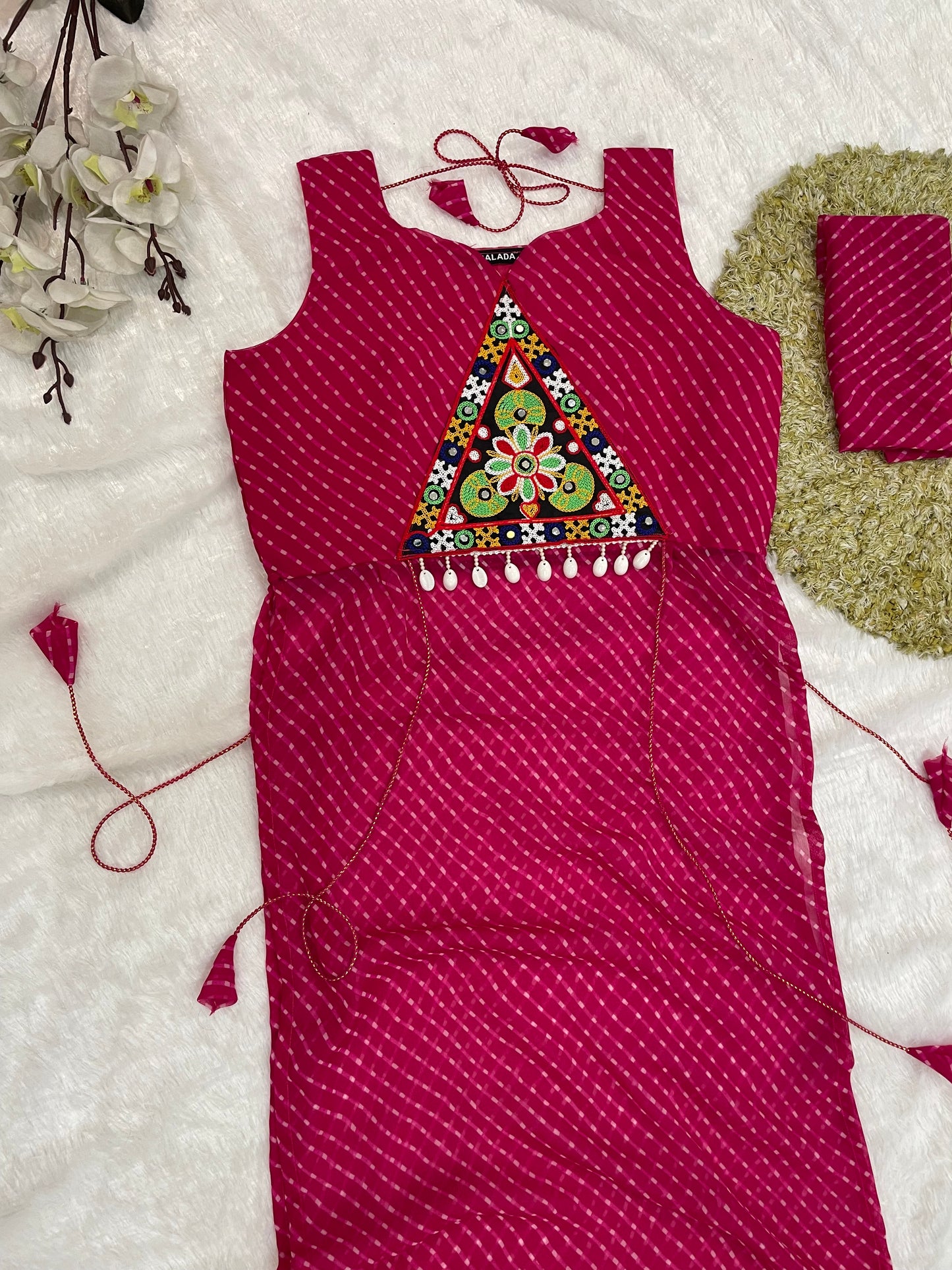Bandhani Embroidered Georgette Kurti – Magenta Bloom