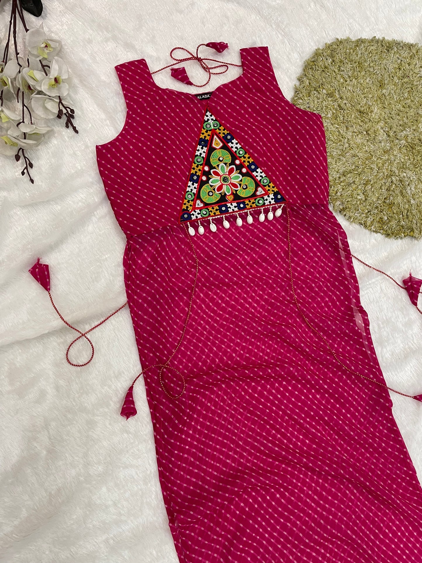 Bandhani Embroidered Georgette Kurti – Magenta Bloom