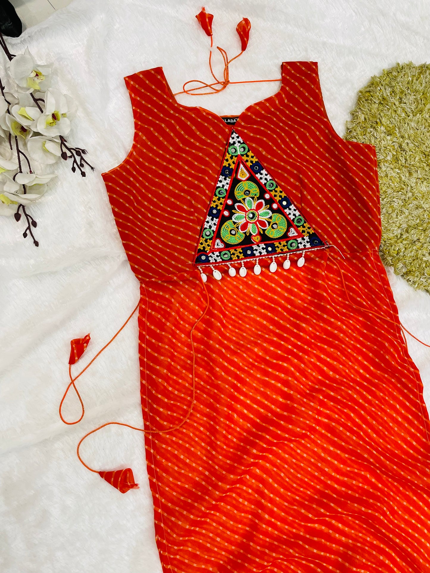 Bandhani Embroidered Cotton Kurti – Red Radiance