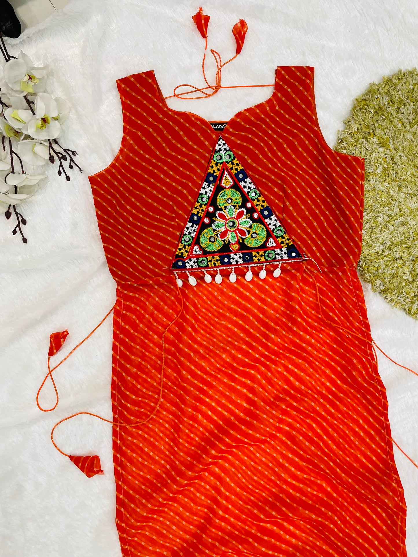 Bandhani Embroidered Cotton Kurti – Red Radiance