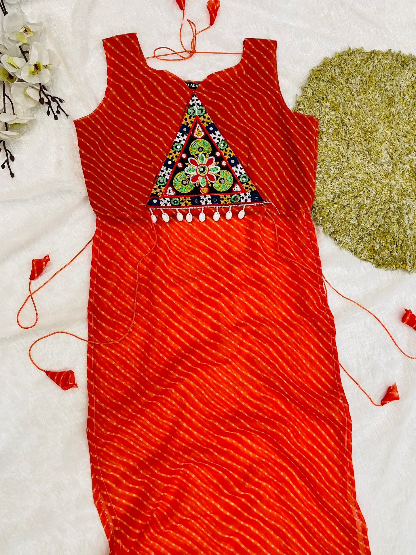 Bandhani Embroidered Cotton Kurti – Red Radiance