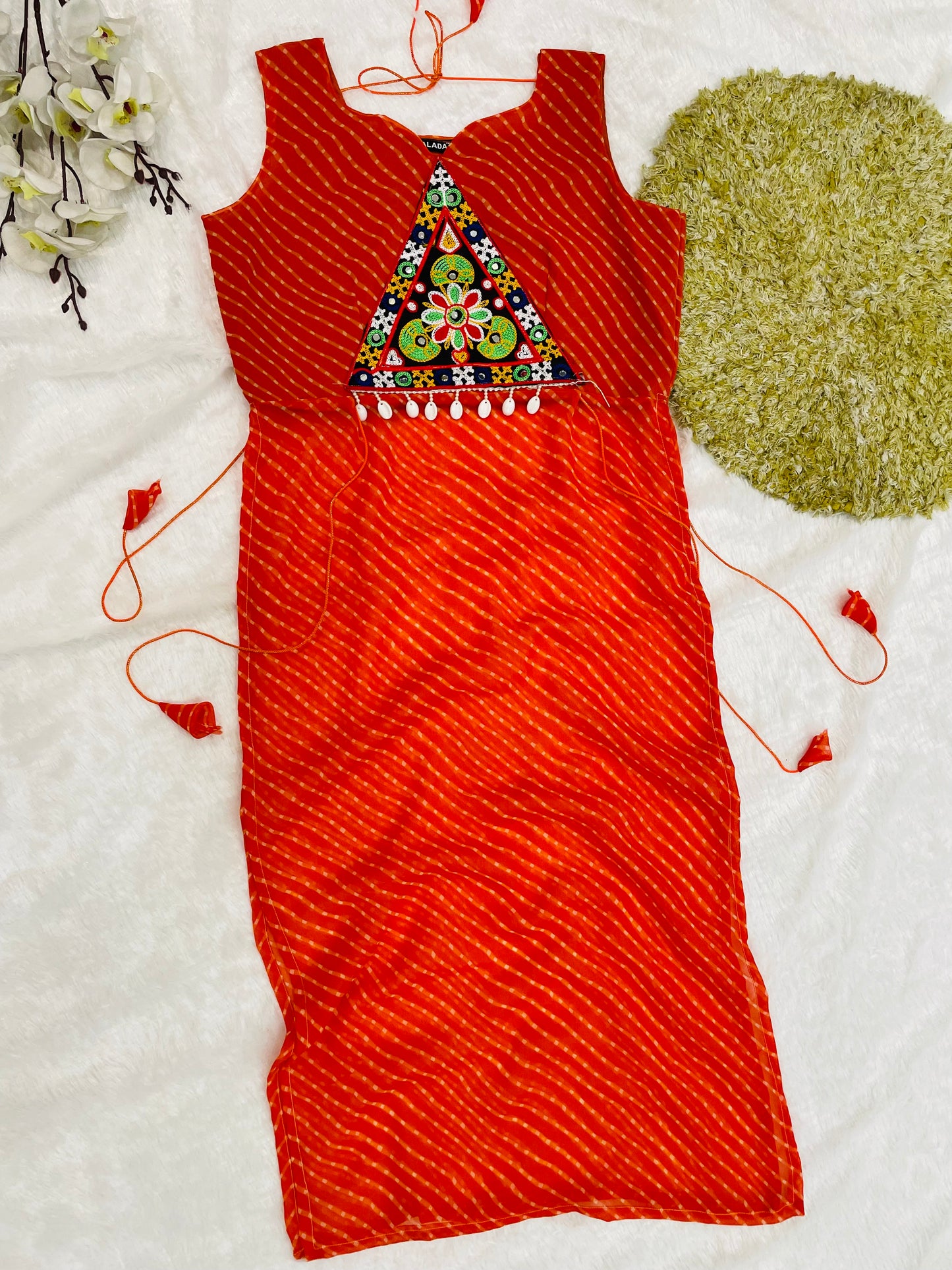 Bandhani Embroidered Cotton Kurti – Red Radiance
