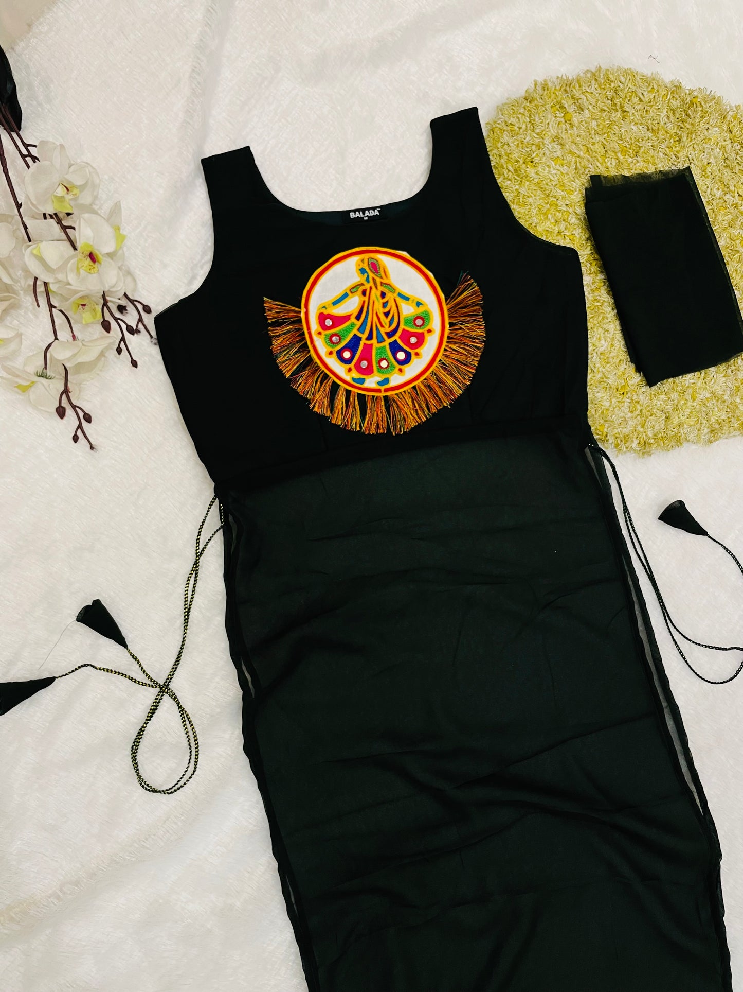 Designer Navratri Kurtis – Traditional Garba & Dandiya Outfit