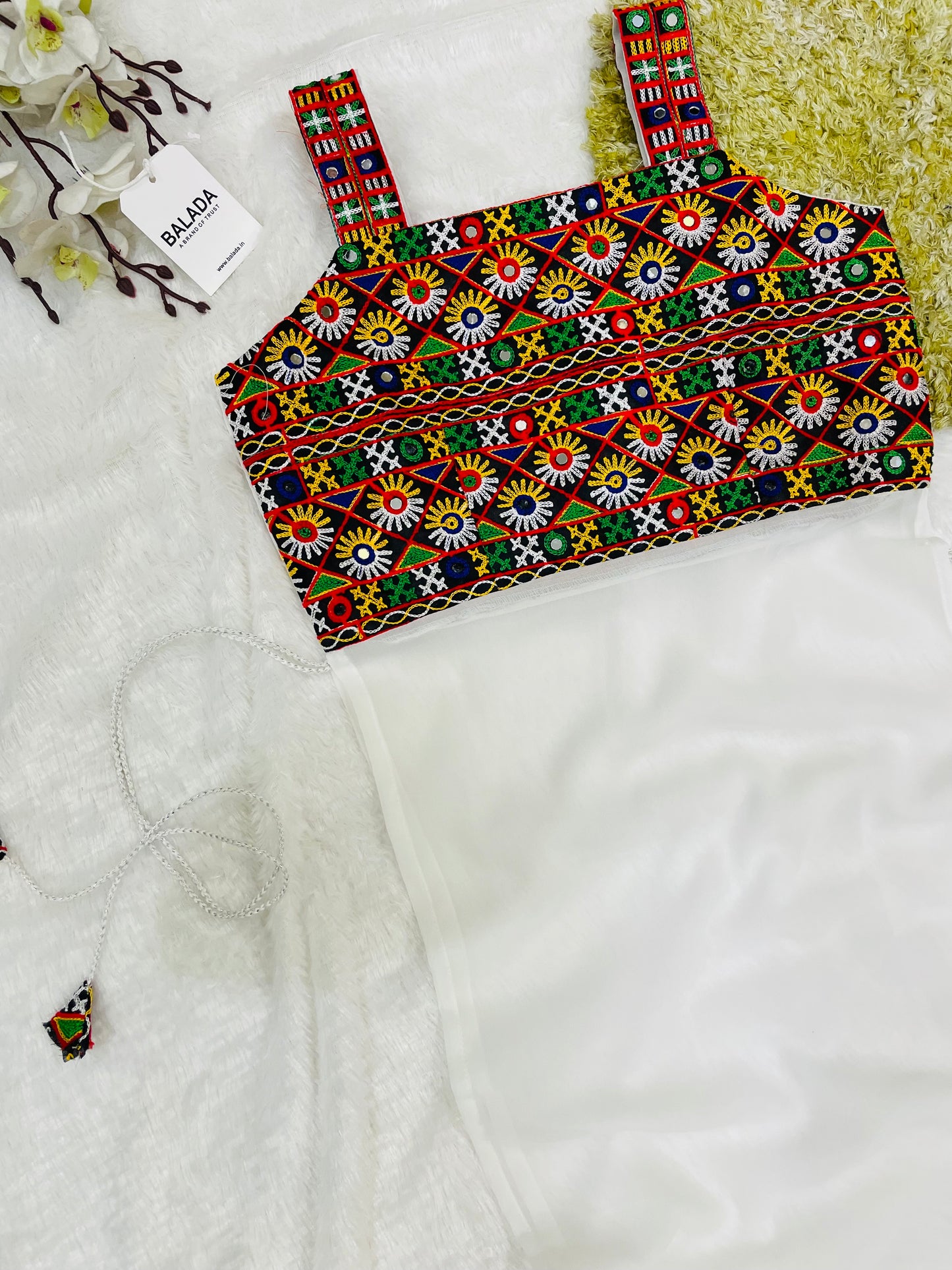 Trendy Traditional Mirrorwork Kurti – Premium Ethnic Wear