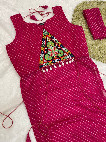 Bandhani Embroidered Georgette Kurti – Magenta Bloom