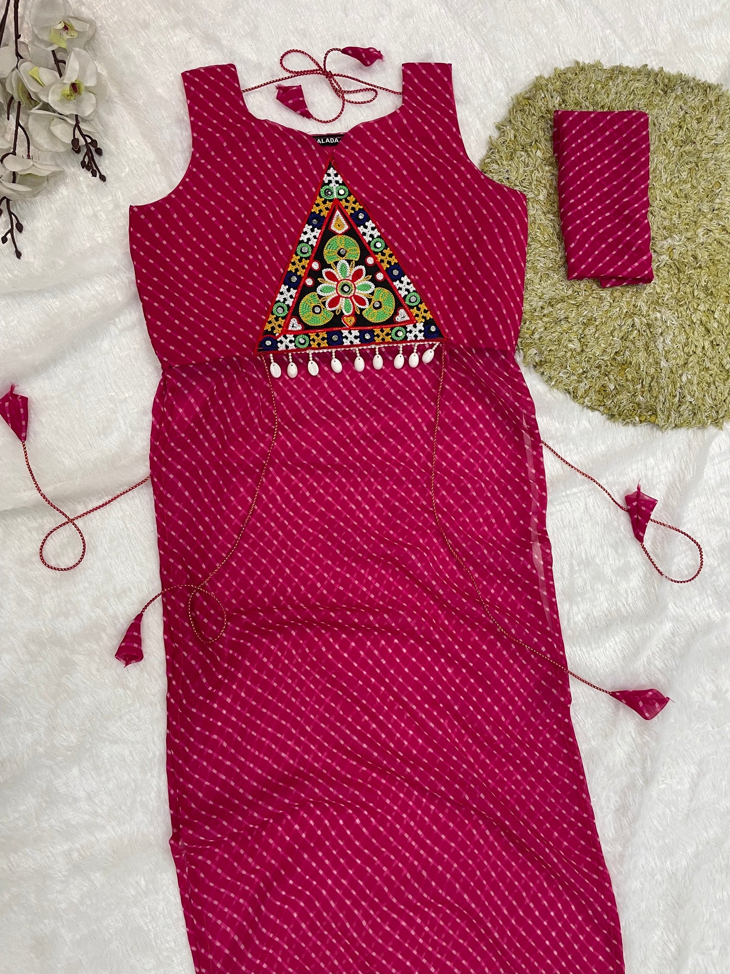 Bandhani Embroidered Georgette Kurti – Magenta Bloom