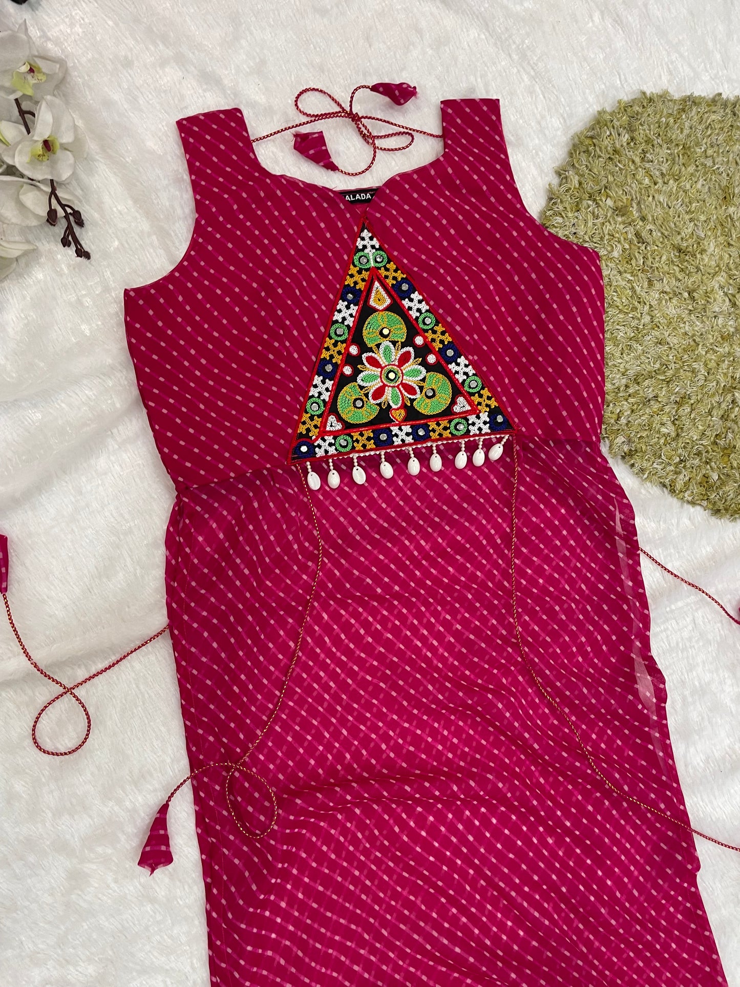 Bandhani Embroidered Georgette Kurti – Magenta Bloom