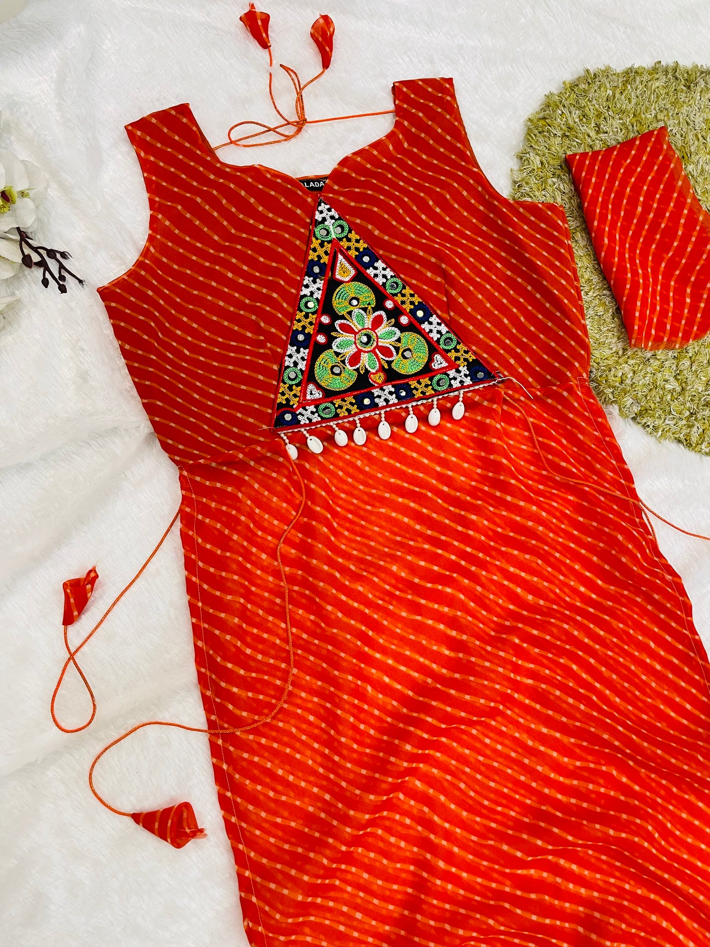 Bandhani Embroidered Georgette Kurti – Magenta Bloom