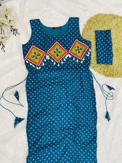 Embroidered Festival Kurti – Elegant Straight Fit