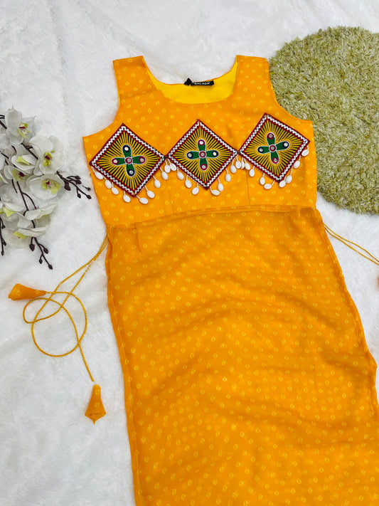 Embroidered Festival Kurti – Elegant Straight Fit
