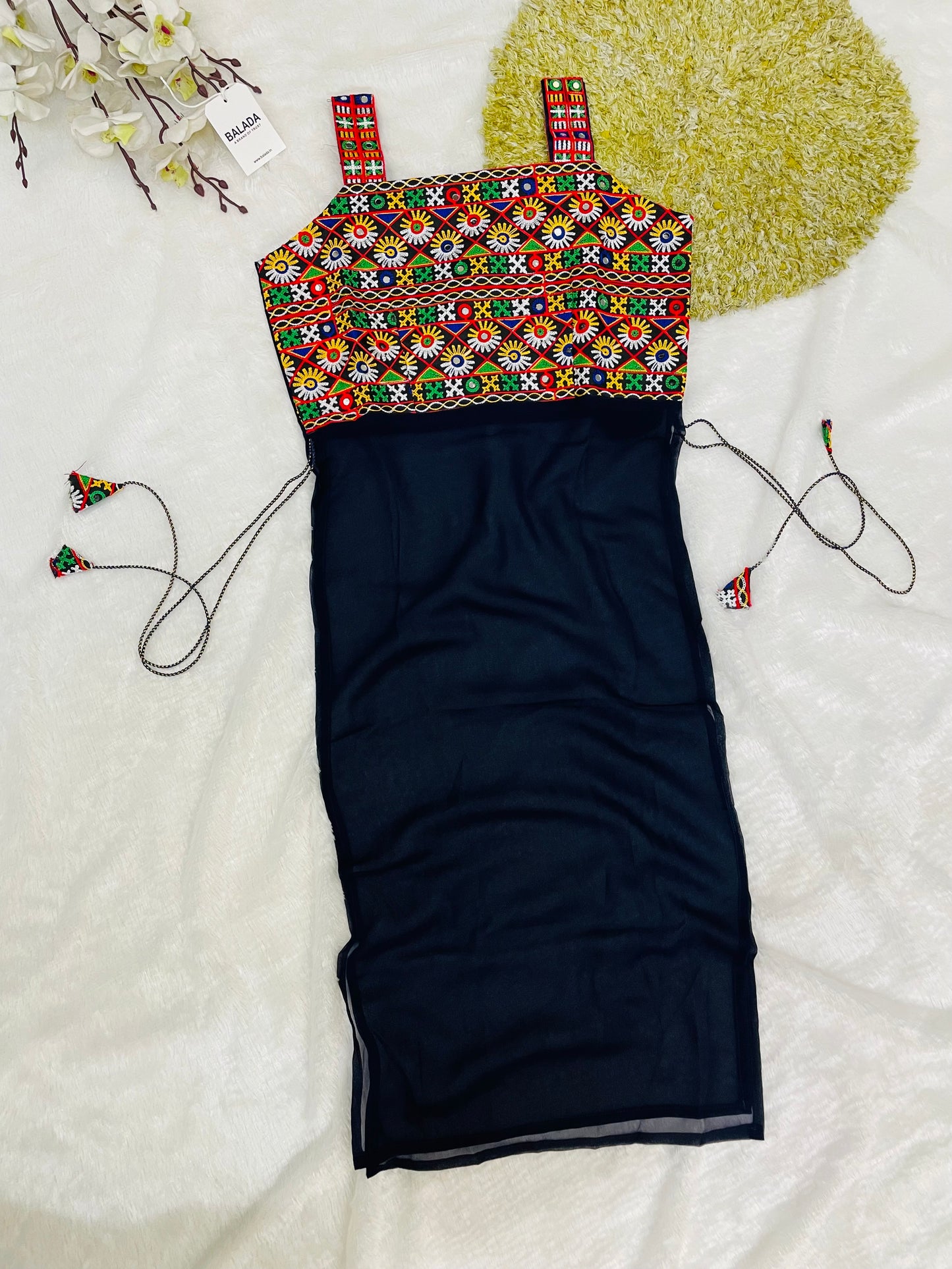 Trendy Traditional Mirrorwork Kurti – Premium Ethnic Wear