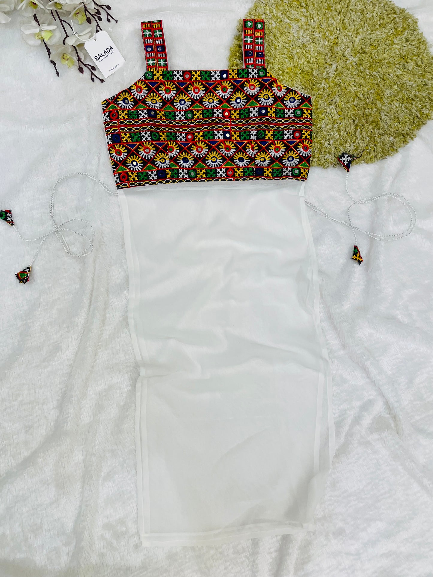 Trendy Traditional Mirrorwork Kurti – Premium Ethnic Wear