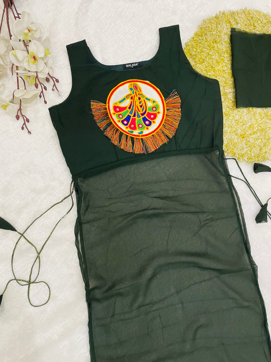 Designer Navratri Kurtis – Traditional Garba & Dandiya Outfit