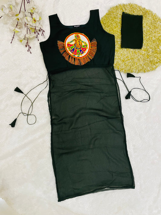 Designer Navratri Kurtis – Traditional Garba & Dandiya Outfit